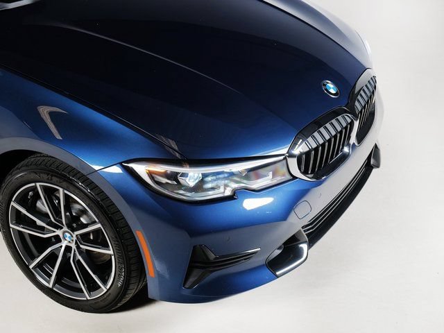 Used 2022 BMW 330i xDrive Sedan w/ Driving Assistance Package AWD/4WD image 32