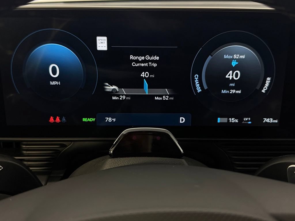 Used 2025 Hyundai Ioniq 5 SE RWD image 22