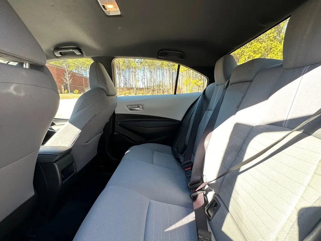 Used 2020 Toyota Corolla SE image 35