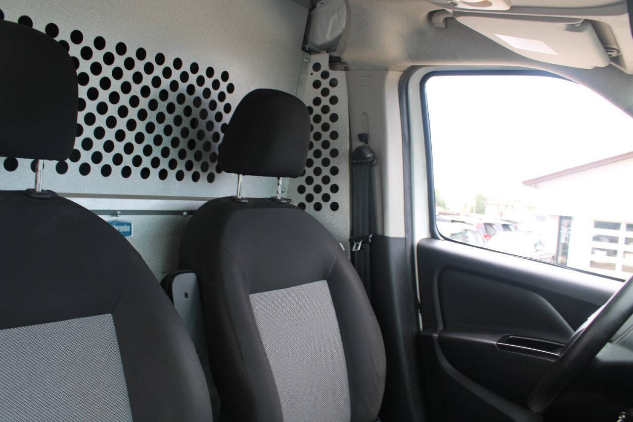 Used 2019 RAM ProMaster City Tradesman FWD image 11