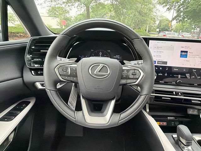 New 2026 Lexus RX 350 AWD image 17