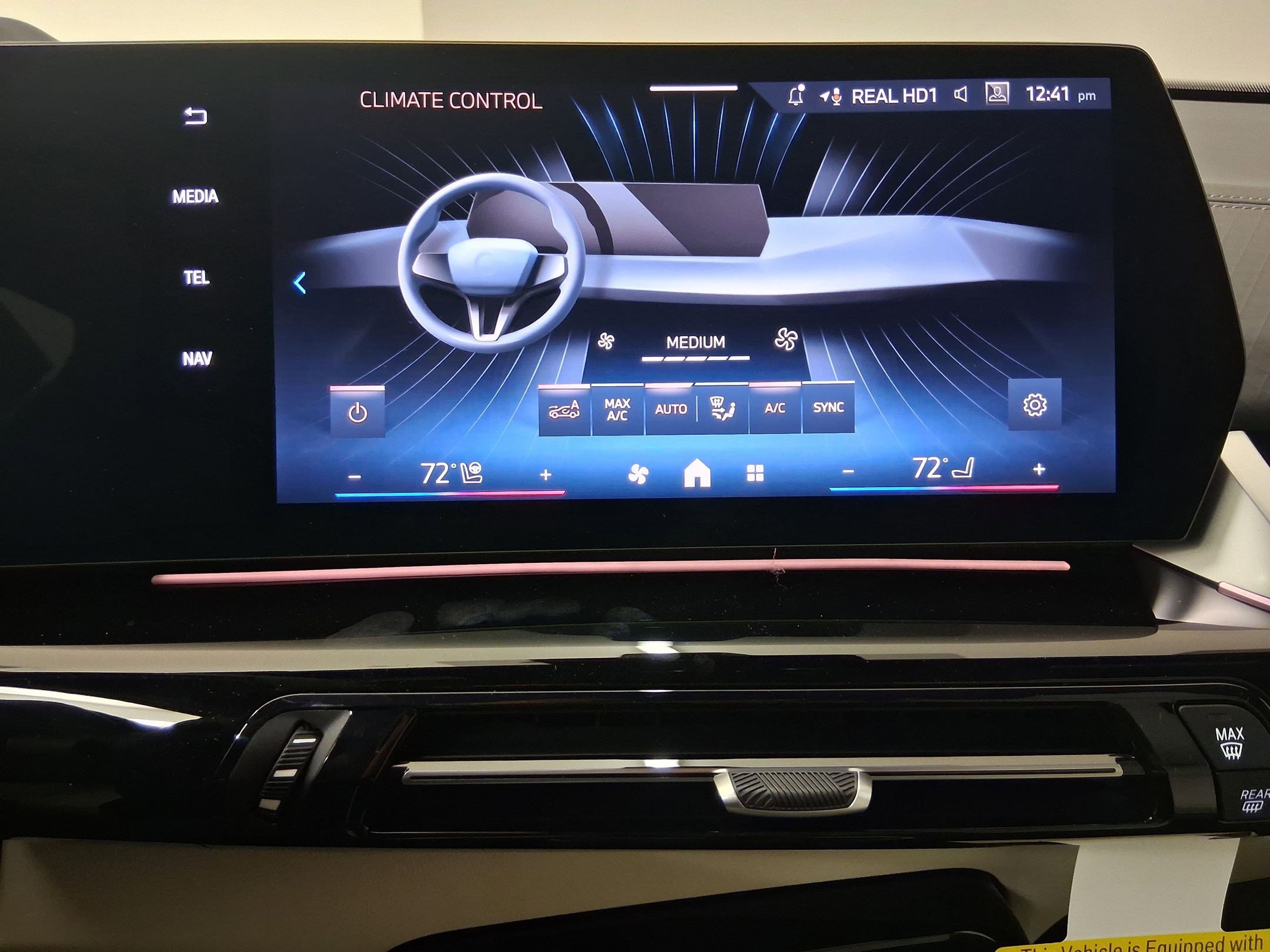 New 2026 BMW X2 xDrive28i w/ Technology Package image 24