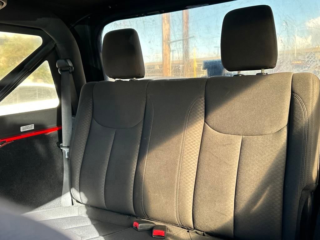 Used 2017 Jeep Wrangler Sport image 15