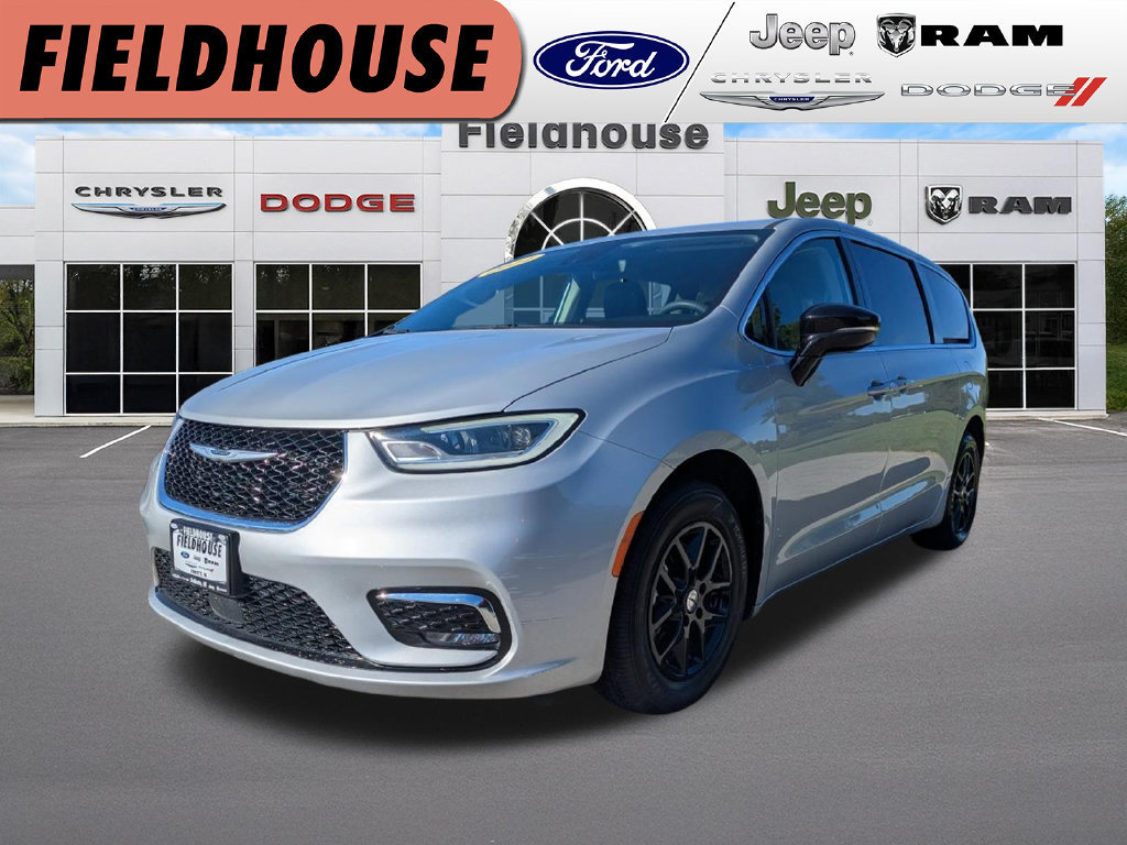 Used 2024 Chrysler Pacifica Touring-L