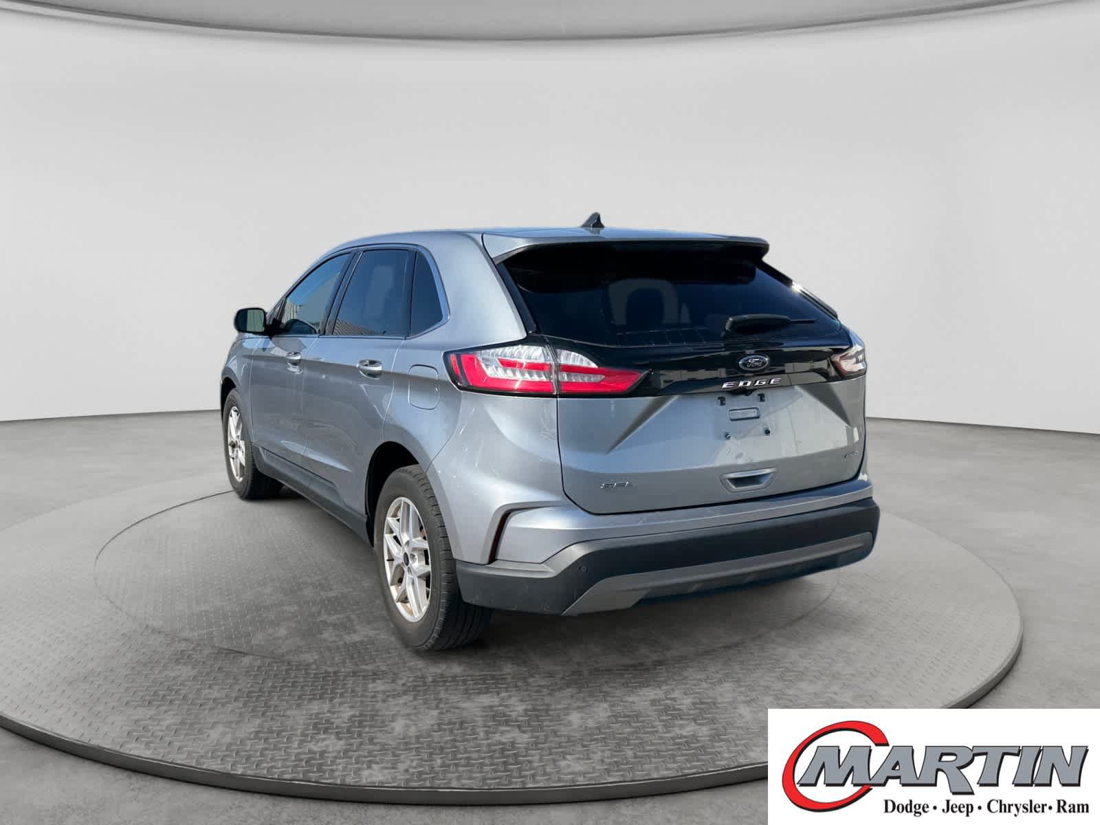 Used 2024 Ford Edge SEL AWD/4WD image 7