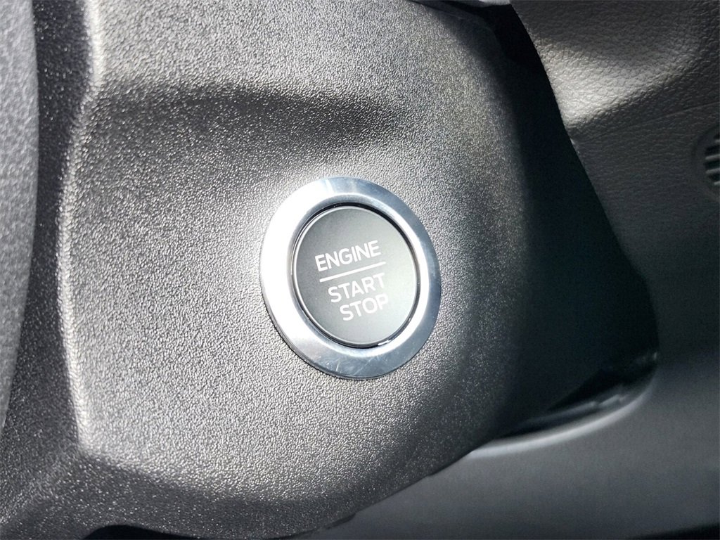 New 2026 Ford Transit 250 148 Medium Roof image 19