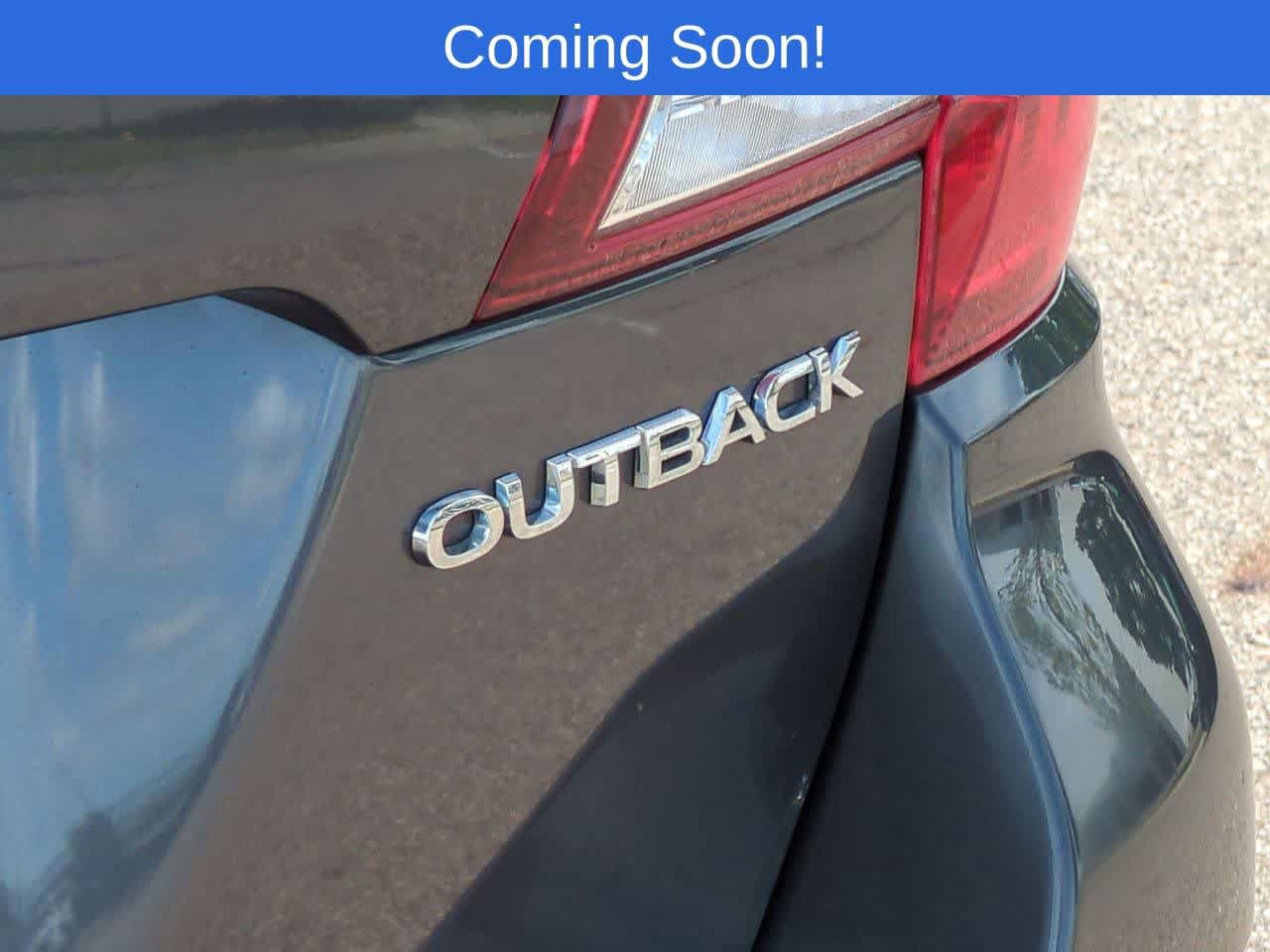 Used 2018 Subaru Outback 2.5i Premium AWD/4WD image 12
