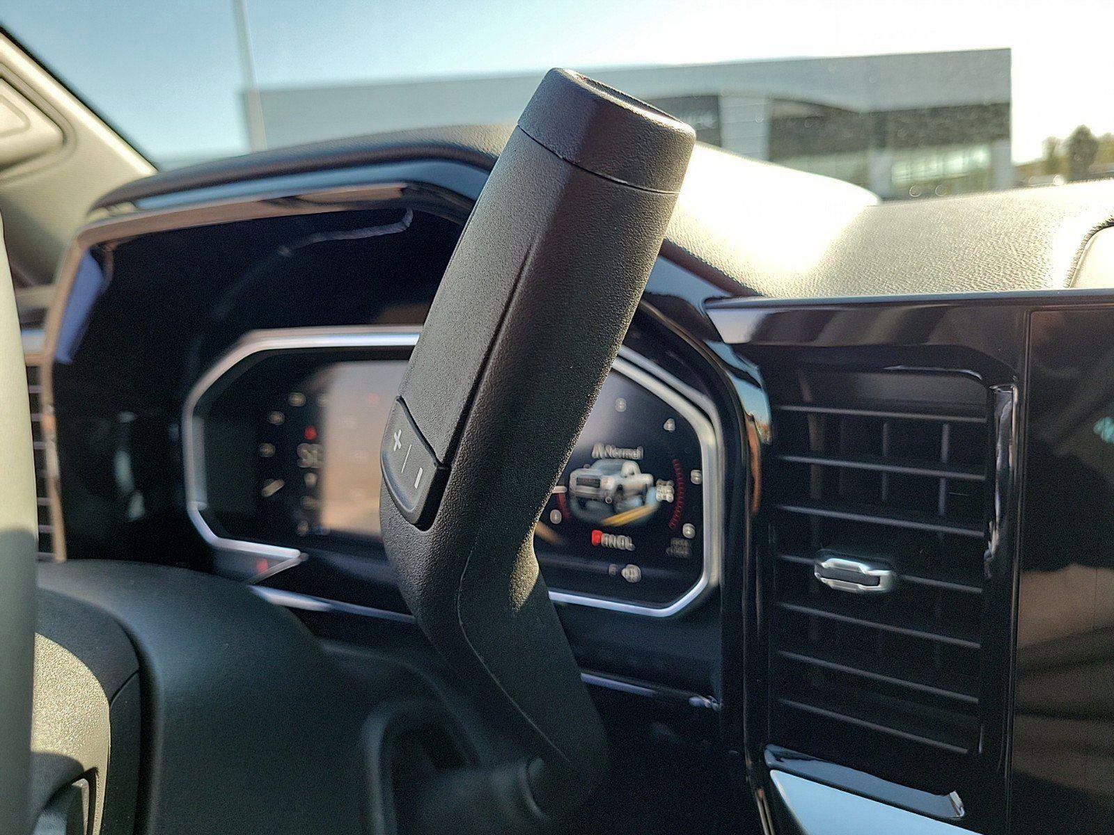 New 2026 GMC Sierra 2500 SLT w/ SLT Premium Package image 28