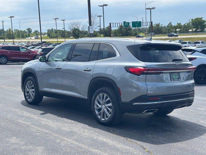 Certified 2025 Buick Enclave Preferred FWD video 3