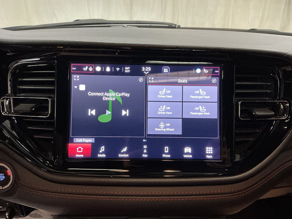 Used 2025 Dodge Durango GT AWD/4WD image 13
