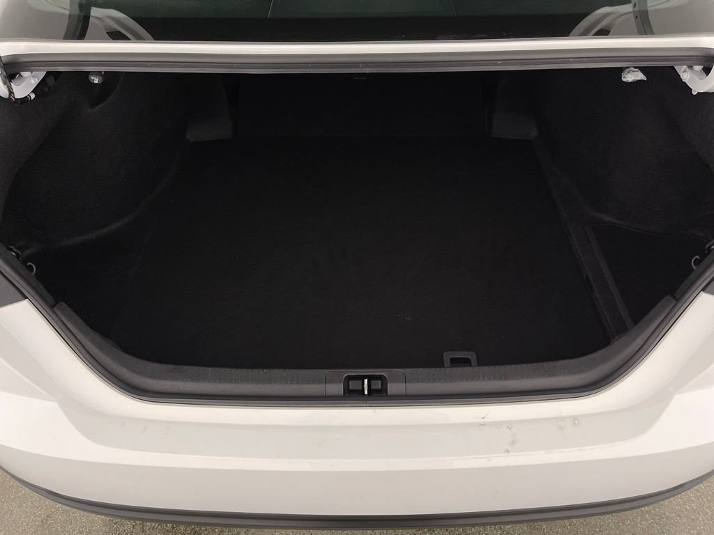 Certified 2025 Toyota Camry LE image 10