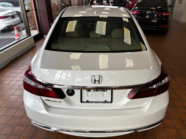 Used 2016 Honda Accord EX-L image 12