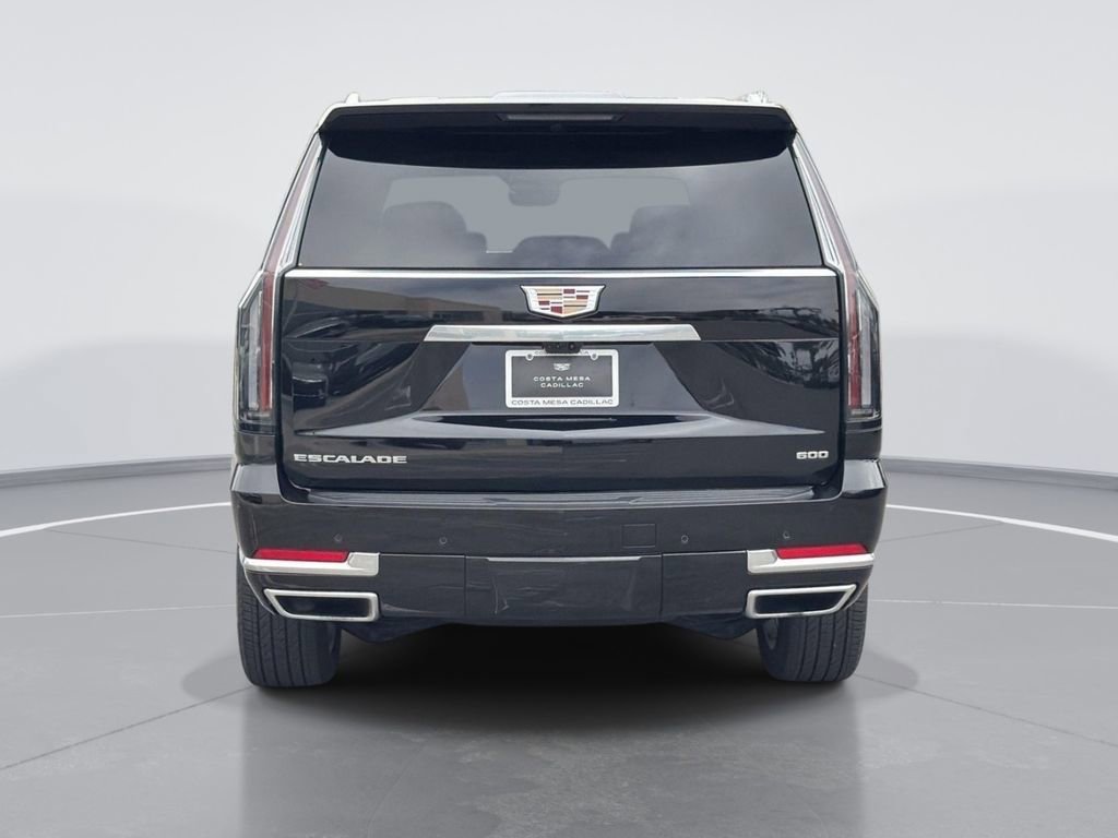 Certified 2026 Cadillac Escalade Luxury RWD image 4