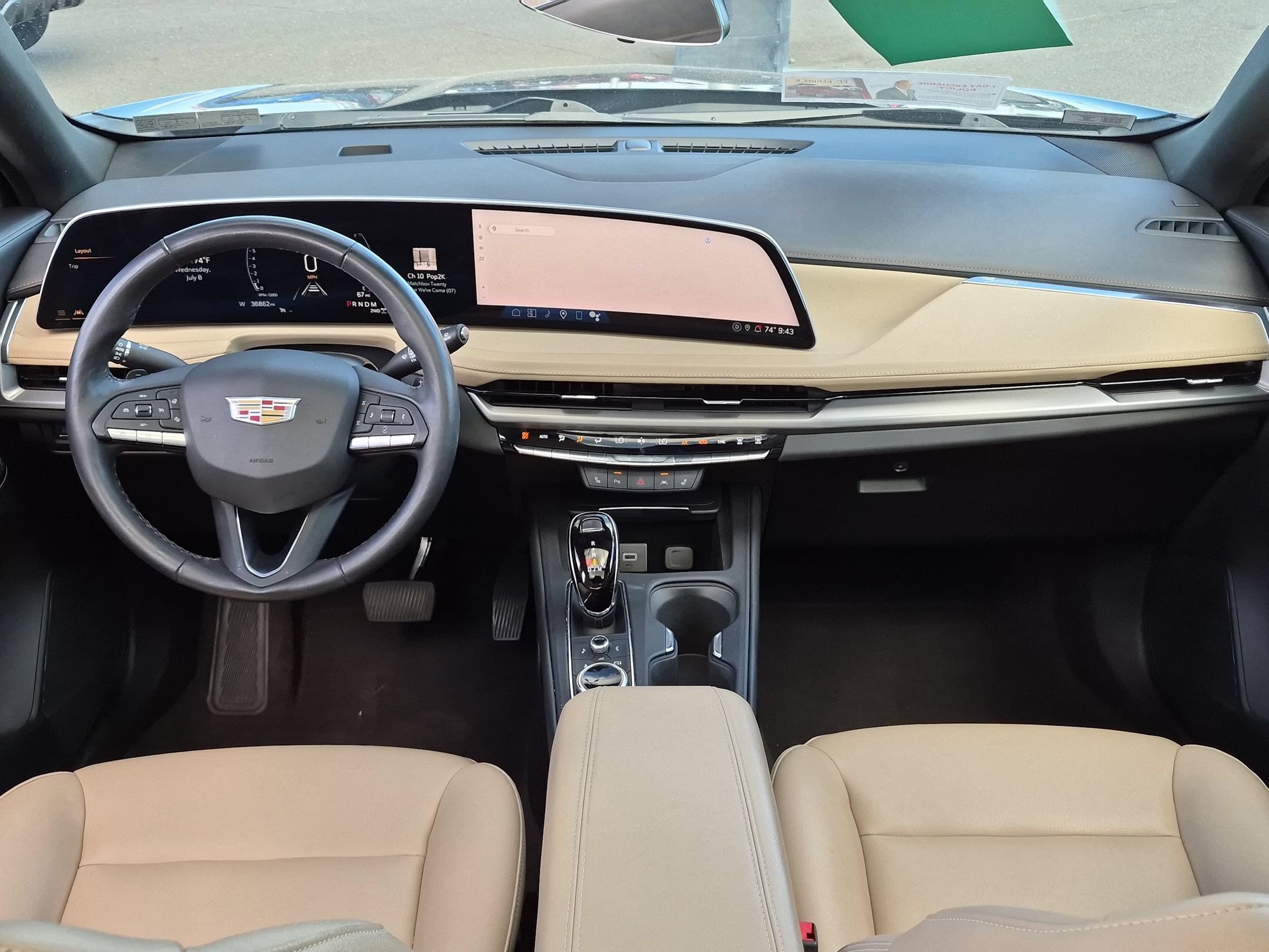 Certified 2024 Cadillac XT4 Luxury w/ Cold Weather Package AWD/4WD image 19