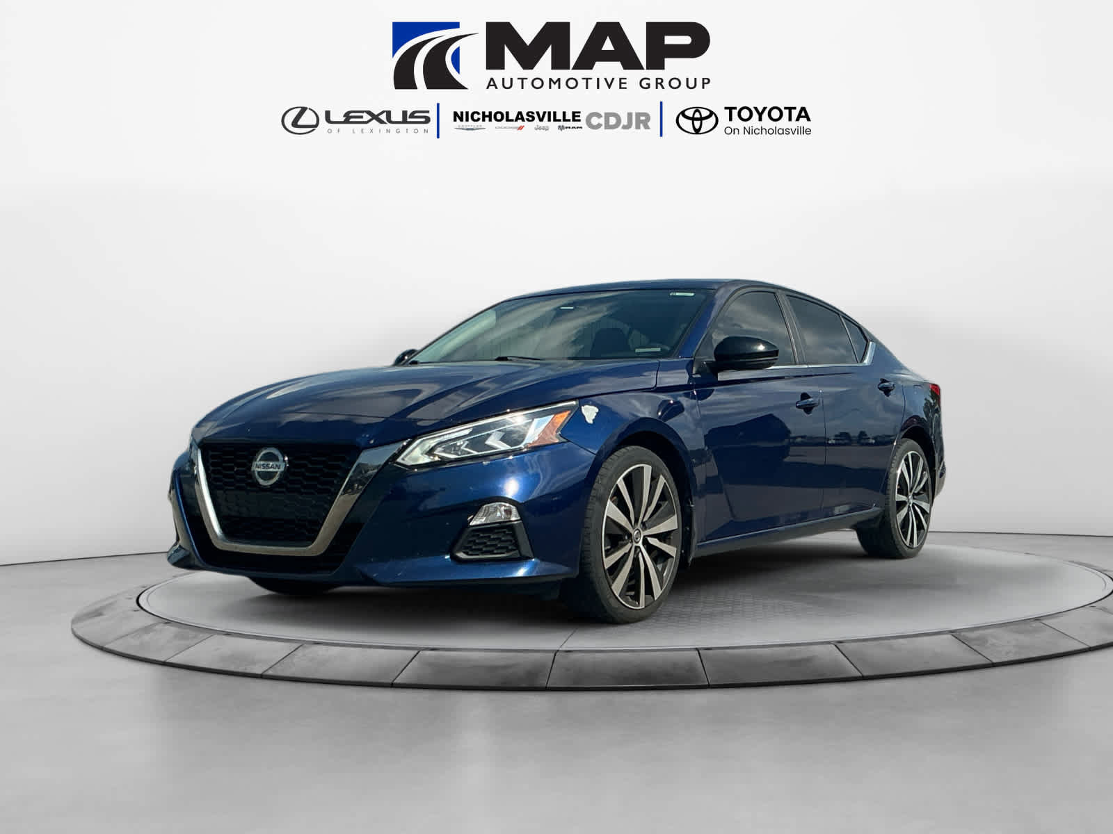Used 2019 Nissan Altima 2.5 SR w/ SR Premium Package AWD/4WD image 2