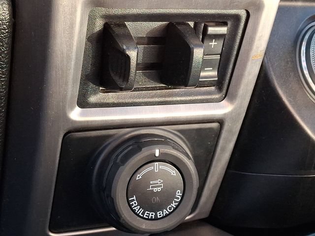 Used 2021 Ford F250 Platinum w/ FX4 Off-Road Package AWD/4WD image 26