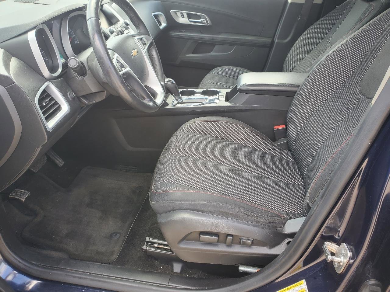 Used 2017 Chevrolet Equinox LT w/ Convenience Package image 15