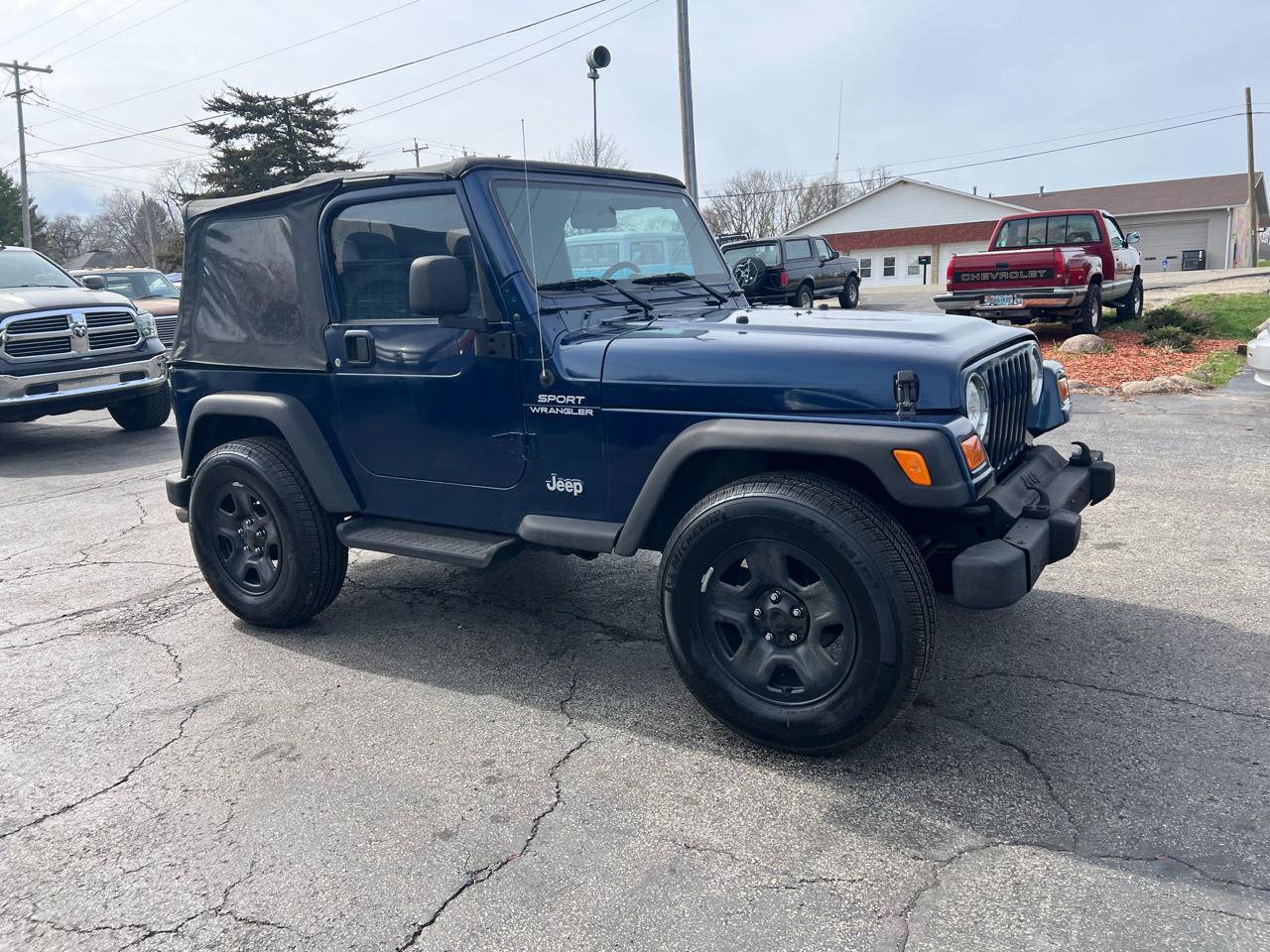 Used 2003 Jeep Wrangler Sport AWD/4WD image 3