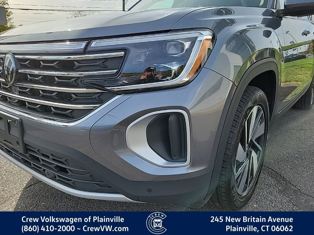 Certified 2024 Volkswagen Atlas SE image 6
