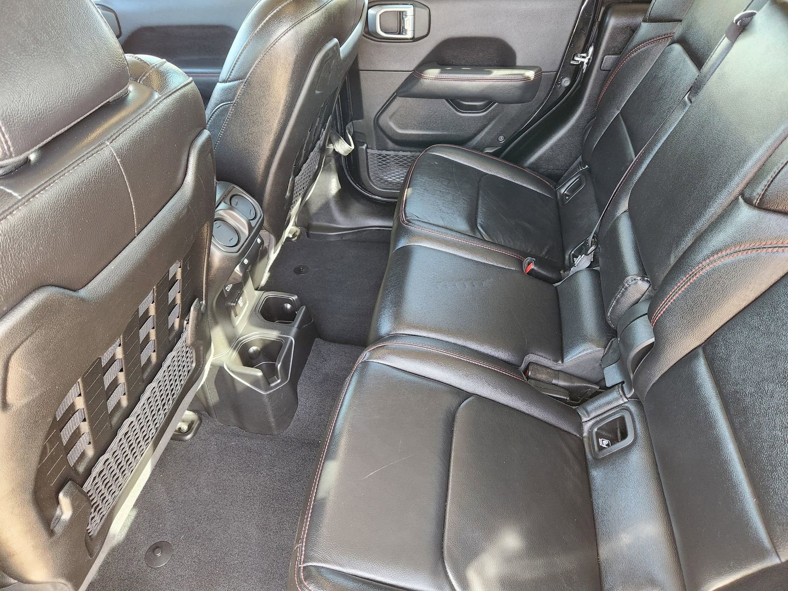 Used 2023 Jeep Gladiator Rubicon w/ Cold Weather Group image 38