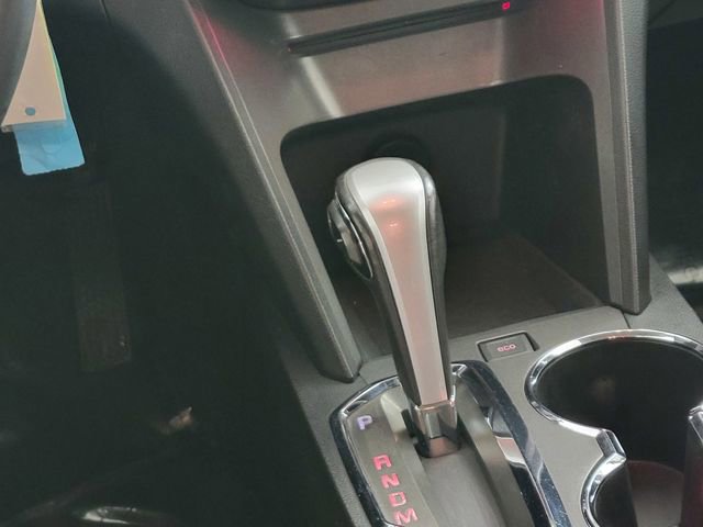 Used 2015 GMC Terrain SLE w/ Safety Package AWD/4WD image 25