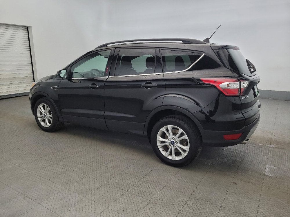Used 2018 Ford Escape SE w/ SE Sync 3 Package image 3
