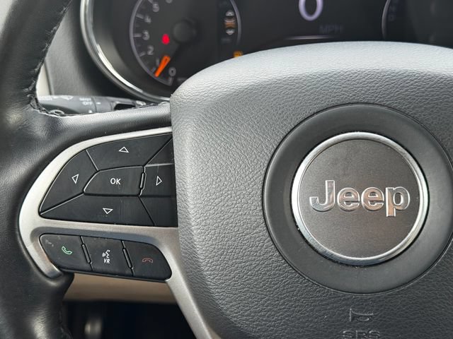 Certified 2022 Jeep Grand Cherokee Laredo E w/ Security & Convenience Group AWD/4WD image 25