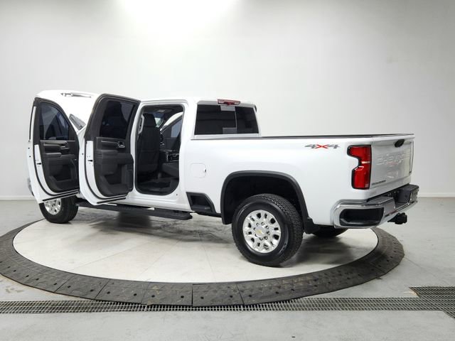 Used 2025 Chevrolet Silverado 2500 LTZ w/ LTZ Convenience Package image 13