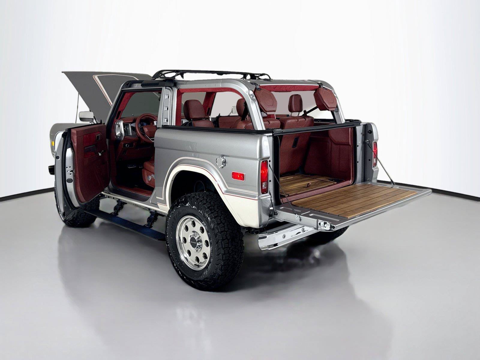 Used 2025 Ford Bronco Badlands AWD/4WD image 40