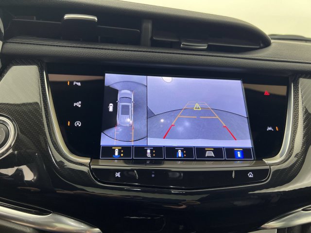 Certified 2025 Cadillac XT6 Sport w/ Technology Package AWD/4WD image 15