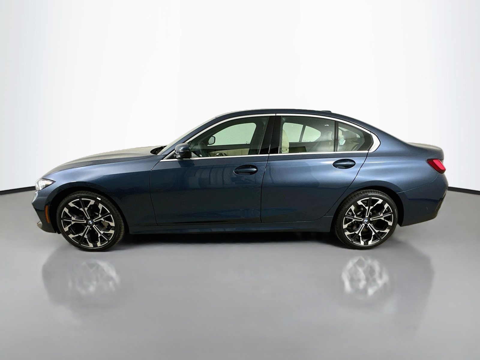 New 2026 BMW 330i xDrive Sedan w/ Premium Package AWD/4WD image 8