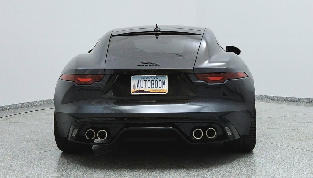 Used 2023 Jaguar F-TYPE Coupe image 4