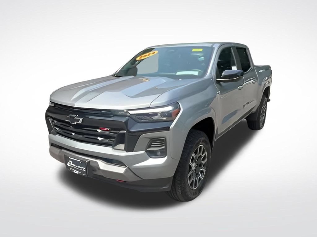 Used 2024 Chevrolet Colorado Z71 w/ Safety Package AWD/4WD image 6