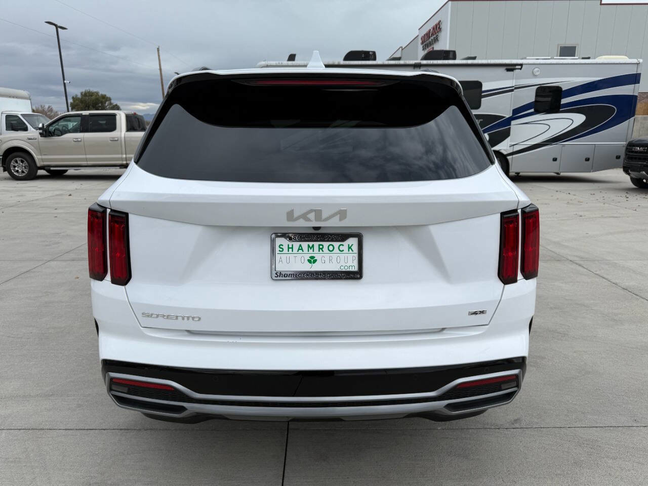 Used 2023 Kia Sorento SX image 4