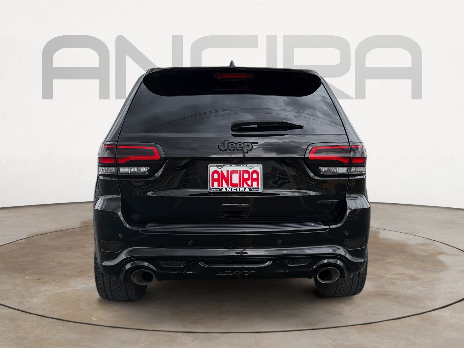 Used 2017 Jeep Grand Cherokee SRT AWD/4WD image 6