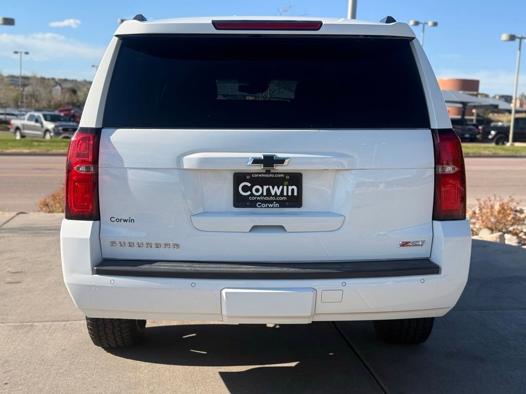 Used 2020 Chevrolet Suburban LT w/ Luxury Package AWD/4WD image 8