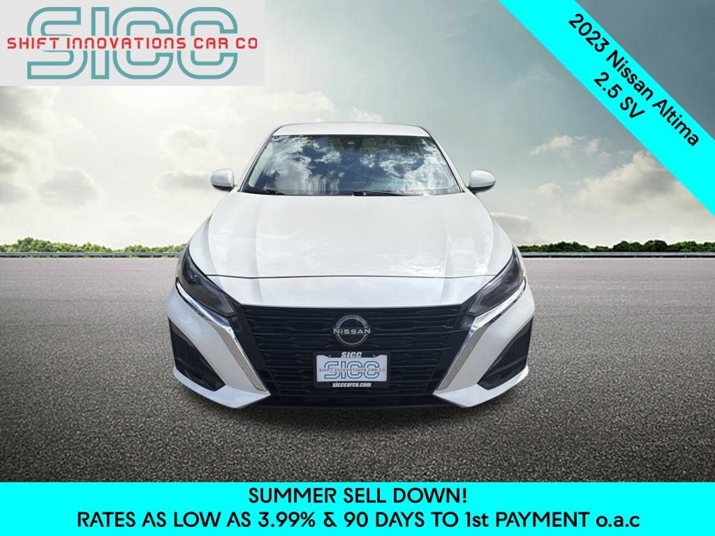 Used 2023 Nissan Altima 2.5 SV AWD/4WD image 2