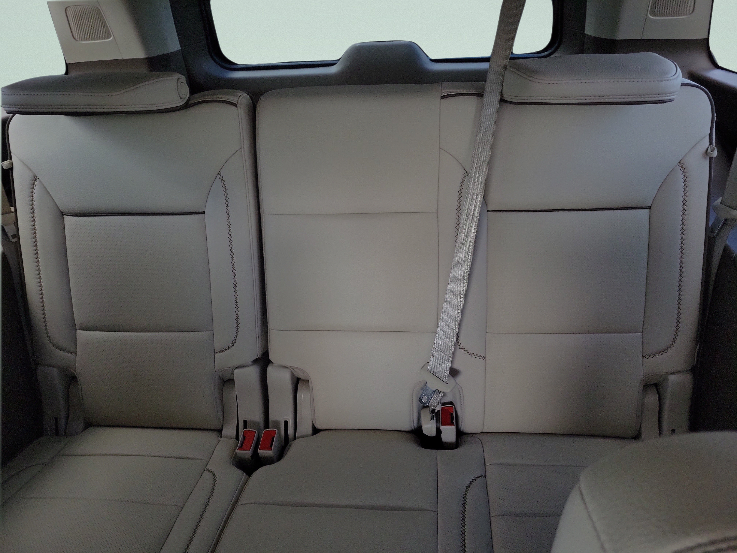 Used 2021 GMC Yukon XL Denali w/ LPO, Illumination Package RWD image 10