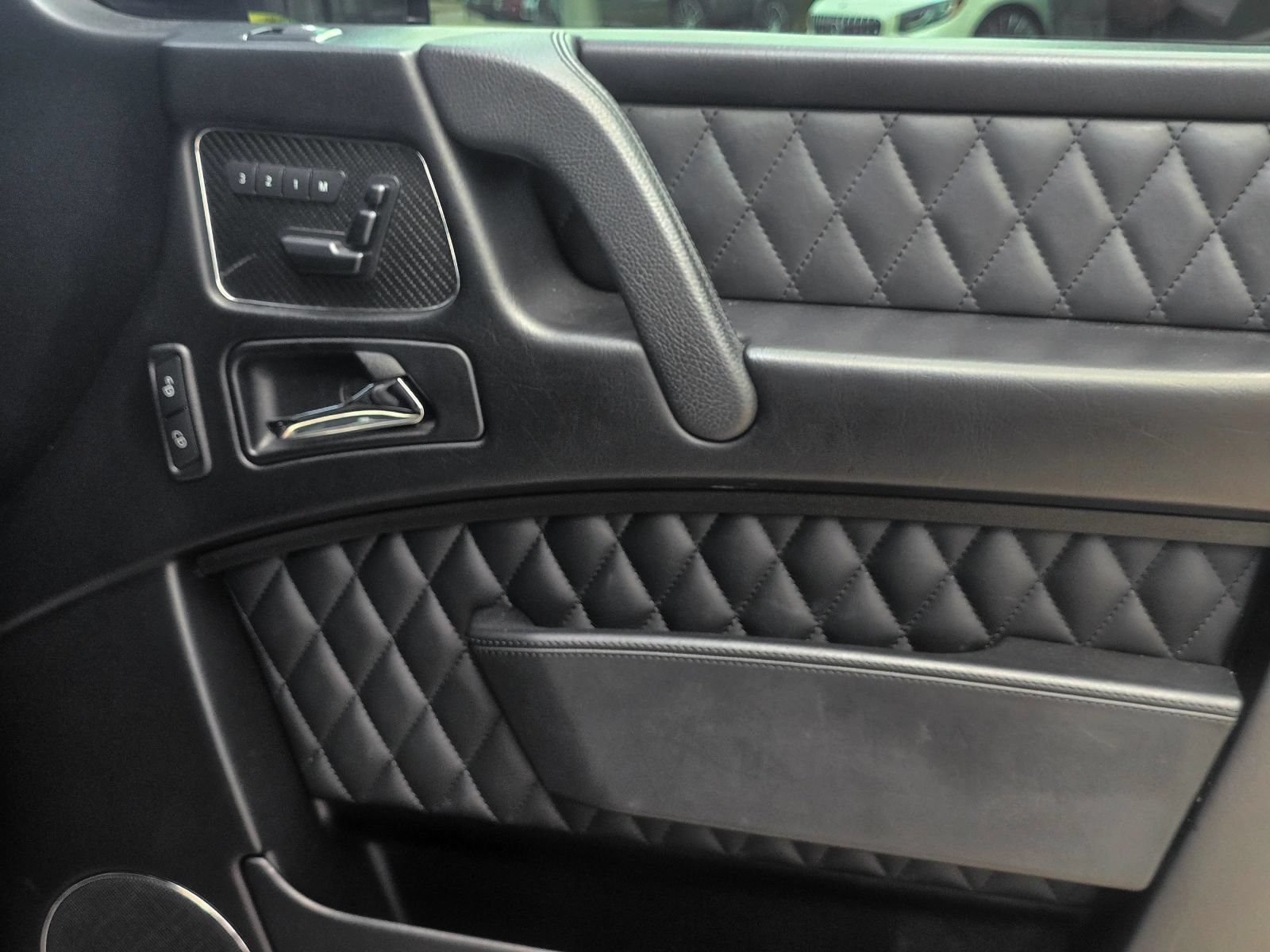 Used 2016 Mercedes-Benz G 63 AMG 4MATIC image 34