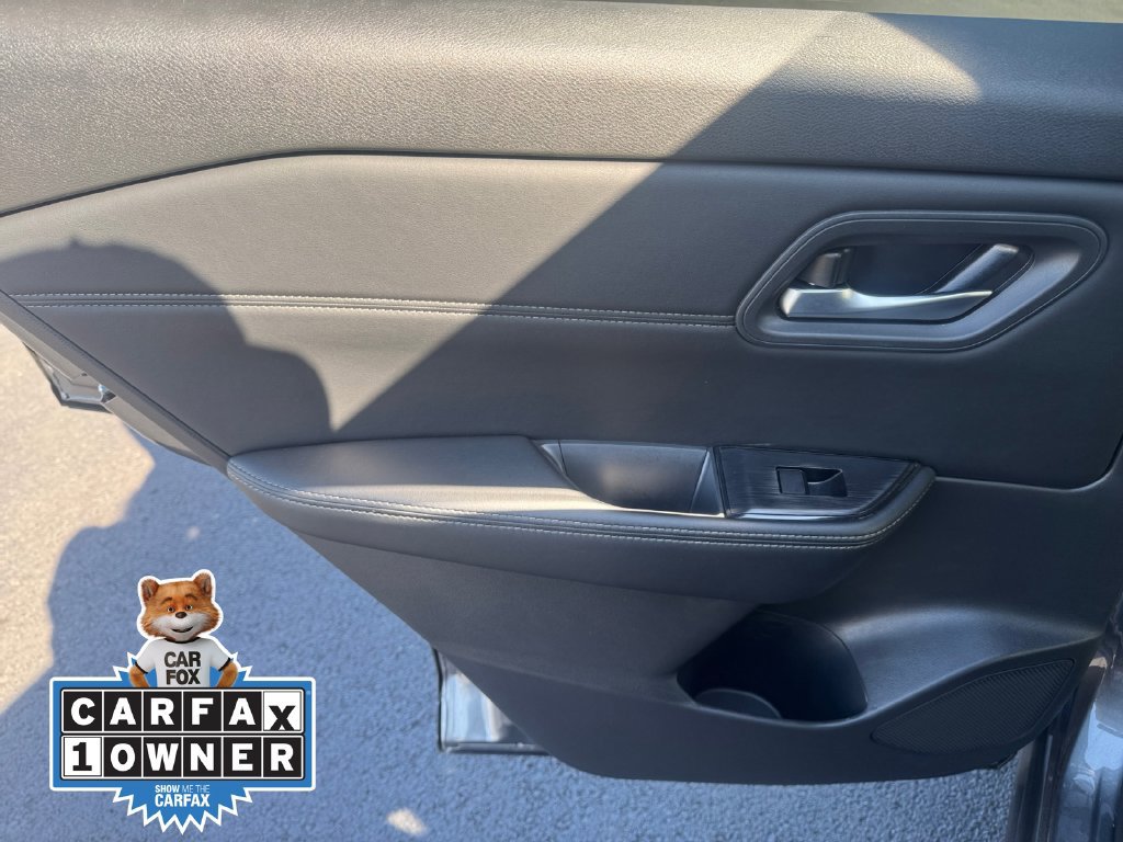 Used 2026 Nissan Rogue SL AWD/4WD image 32