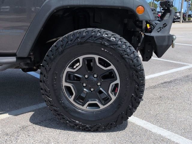 Used 2016 Jeep Wrangler Unlimited Rubicon AWD/4WD image 11