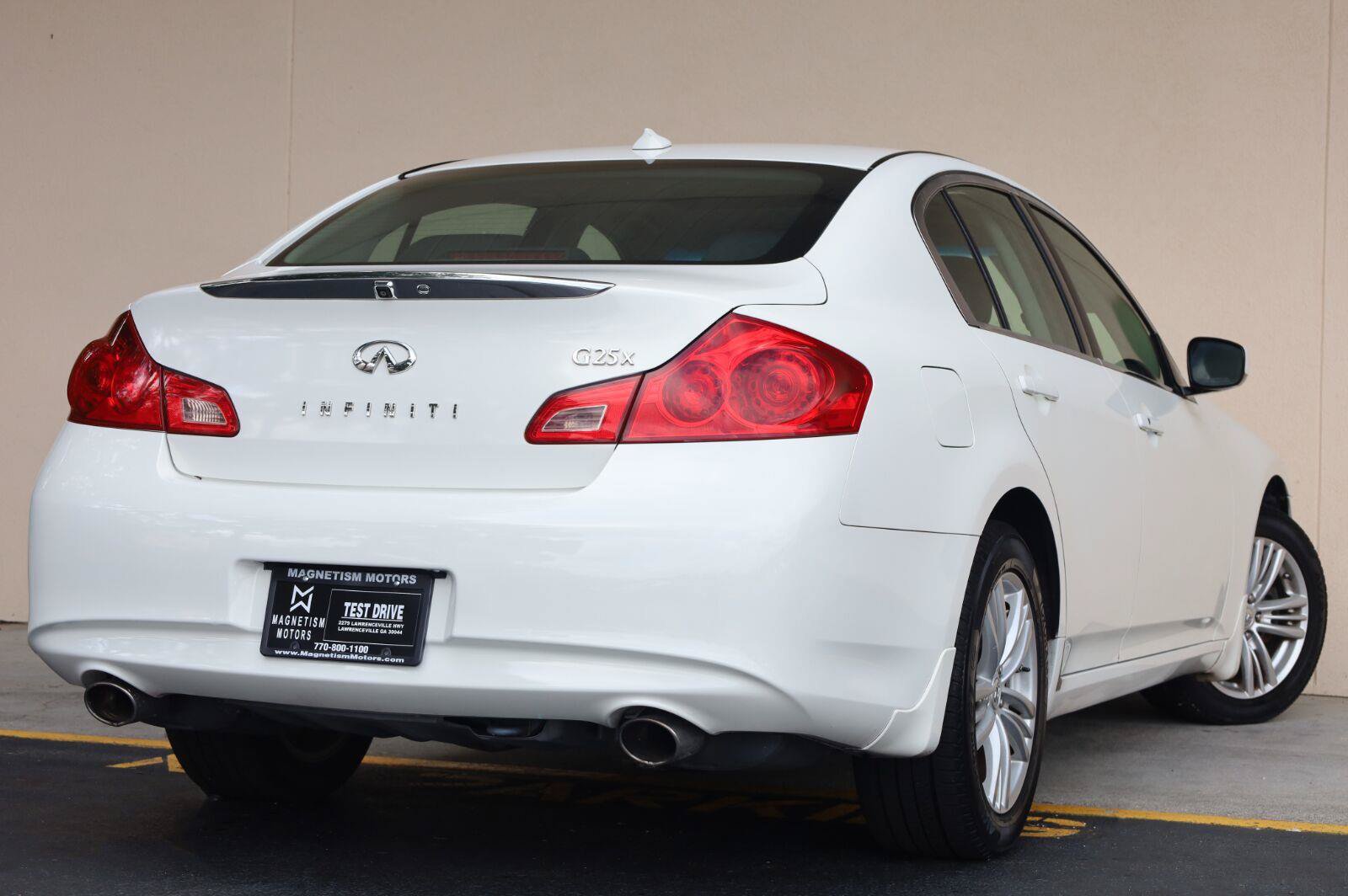 Used 2012 INFINITI G25 x AWD/4WD image 8