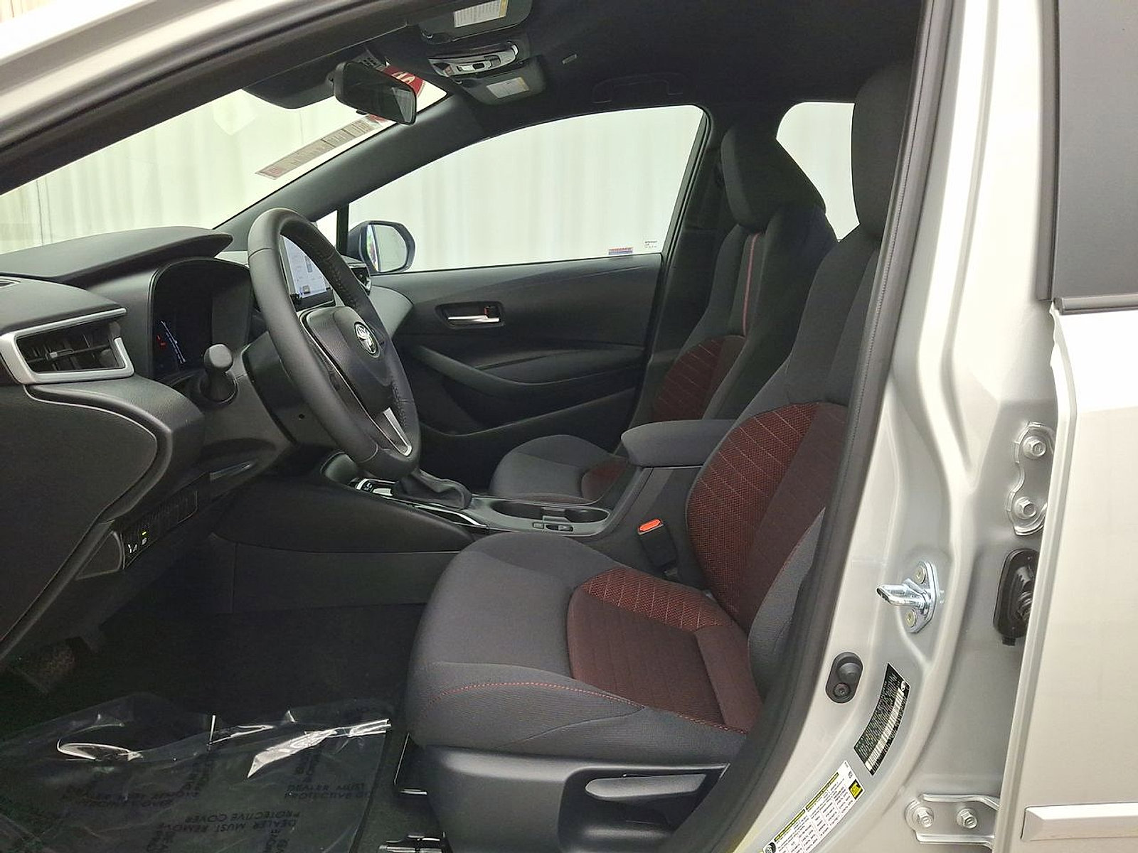 Certified 2026 Toyota Corolla SE FWD image 11