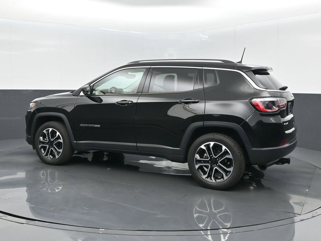 Certified 2022 Jeep Compass Limited image 5