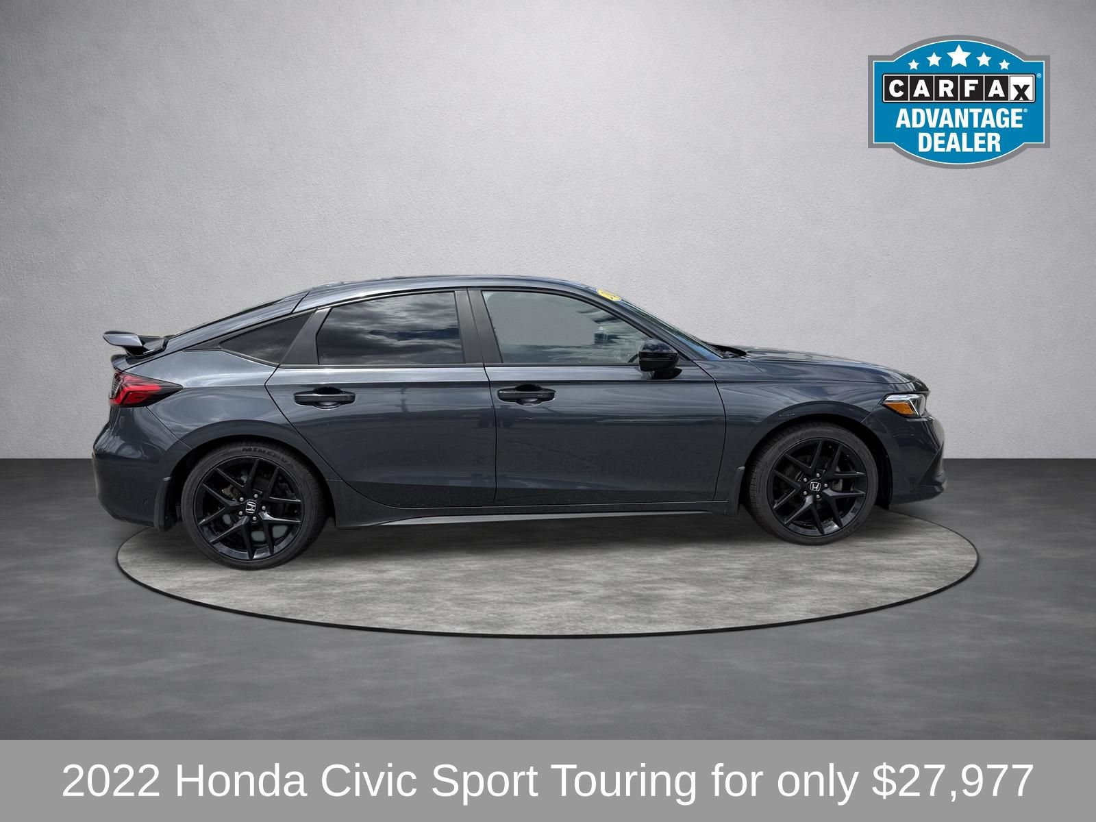 Used 2022 Honda Civic Sport Touring image 2
