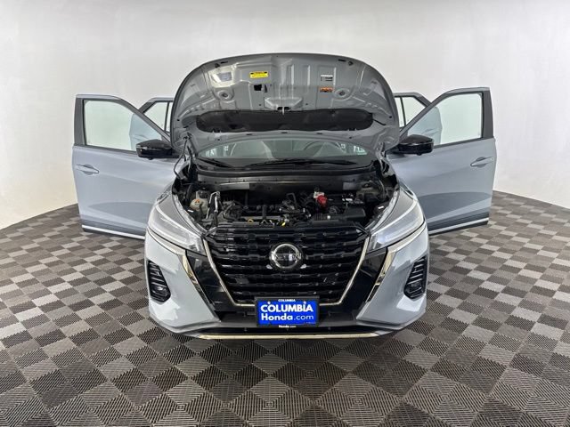 Used 2021 Nissan Kicks SR FWD image 14