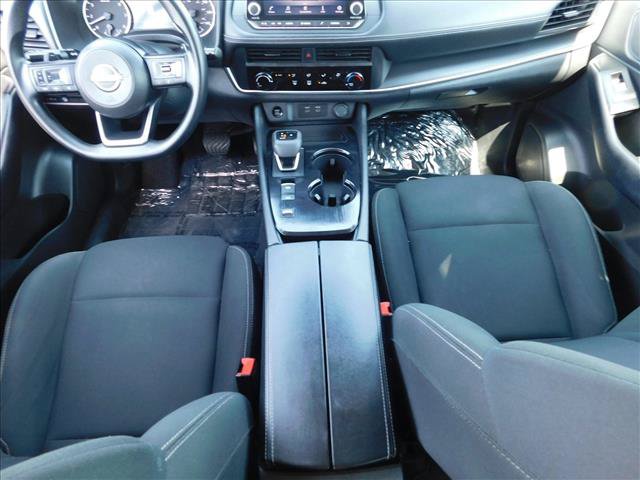 Used 2024 Nissan Rogue S FWD image 23