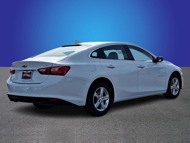 Used 2024 Chevrolet Malibu LT image 4