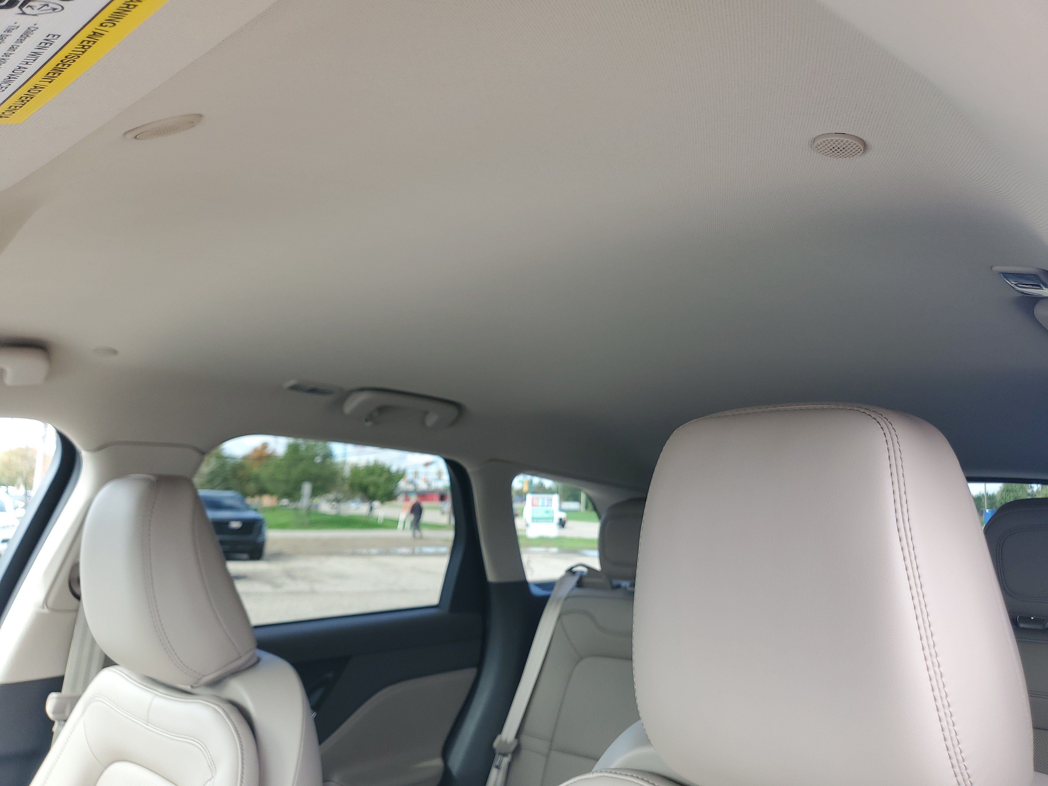Certified 2024 Lincoln Corsair Reserve w/ Jet Appearance Package AWD/4WD image 11