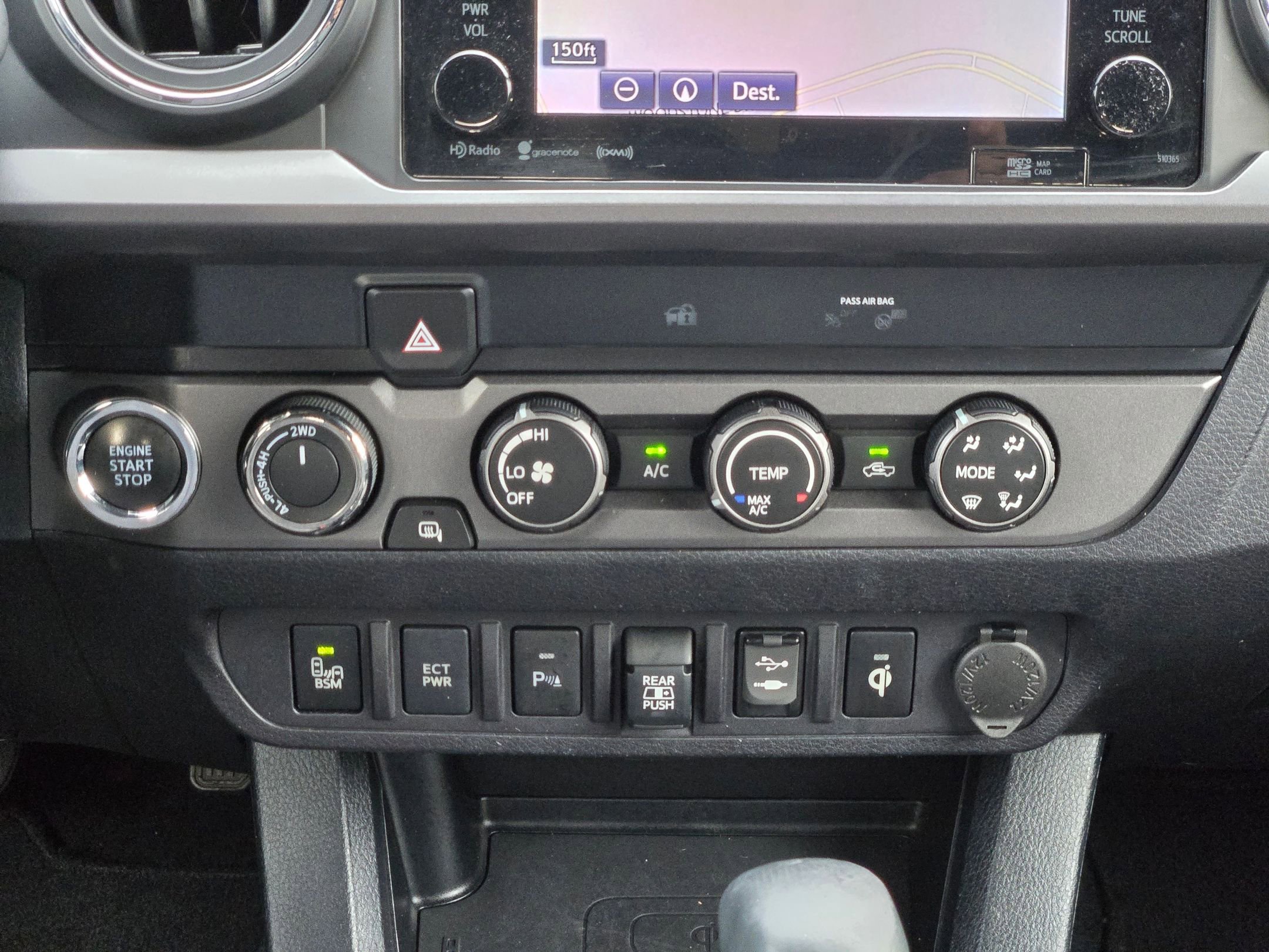 Used 2019 Toyota Tacoma TRD Off-Road w/ Technology Package AWD/4WD image 19